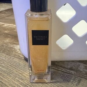 Tease Victoria secret shimmer perfume